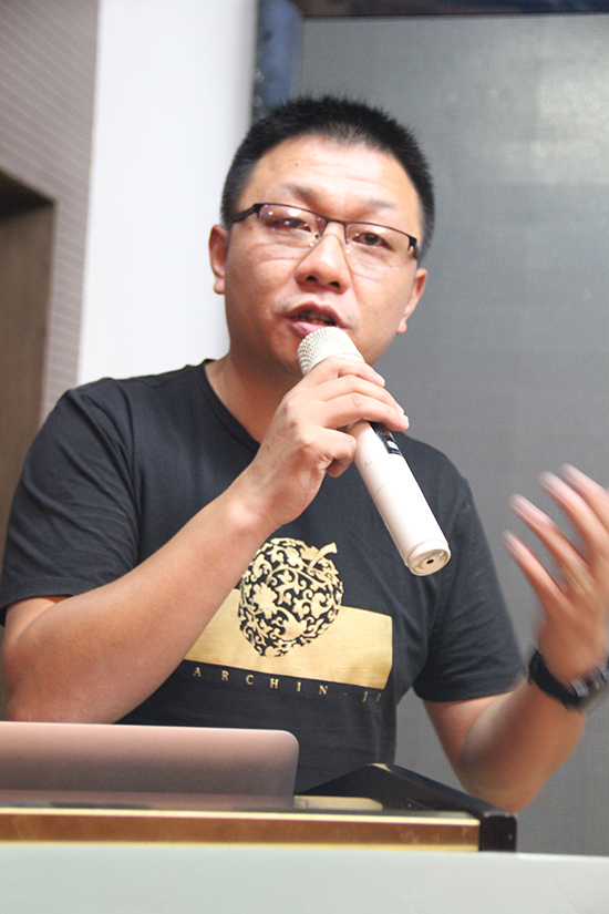 朱杰羽副本.jpg