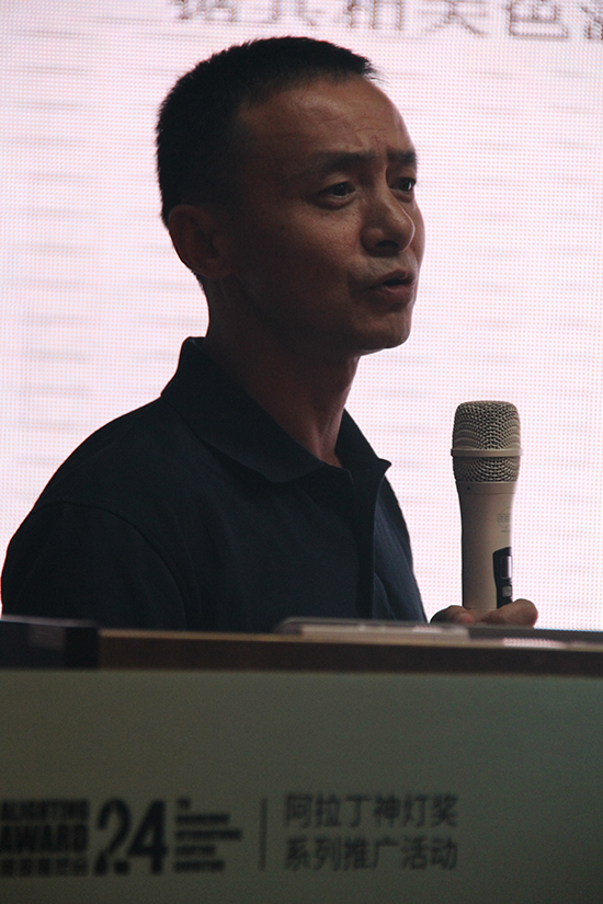 黃洲副本.jpg